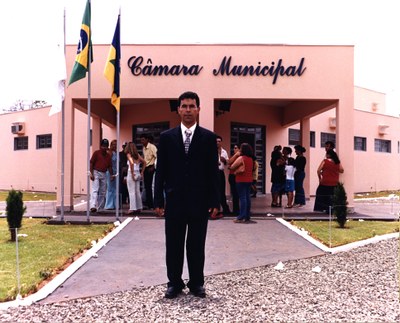 CAMARA 08-12-2002-10.jpg